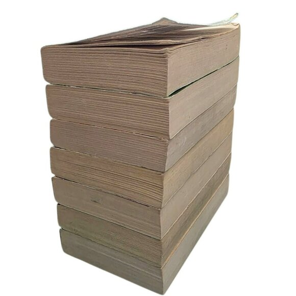 7 Redwall Books Brian Jacques Kids Fantasy Morphic Animals Medieval Novel Lot - Picture 5 of 6